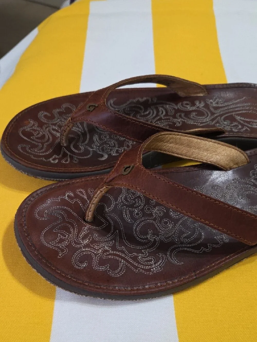 OluKai Brown Leather Women's Embroidered Flip-Flop Sandals